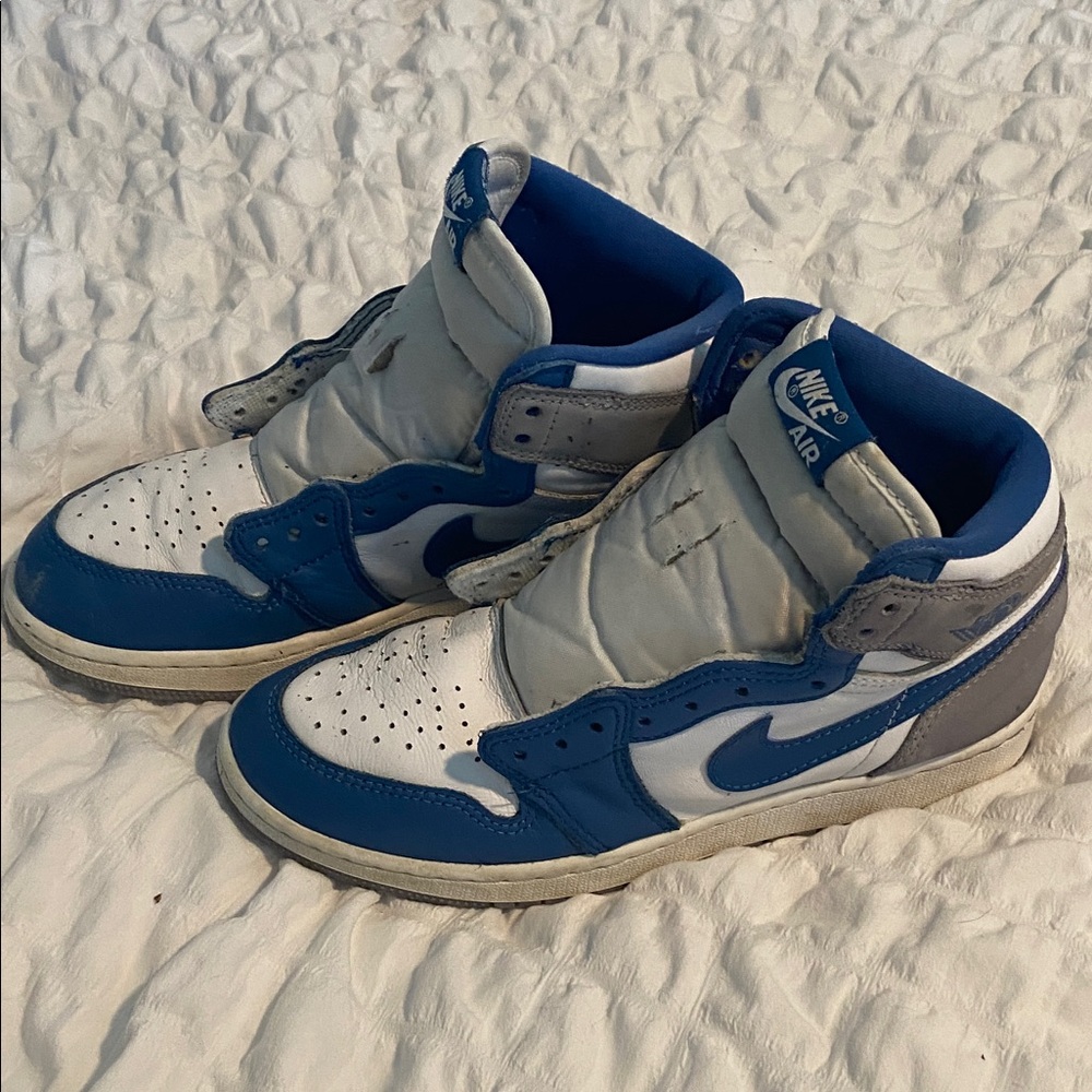 Nike High-Tops in Blue and Gray